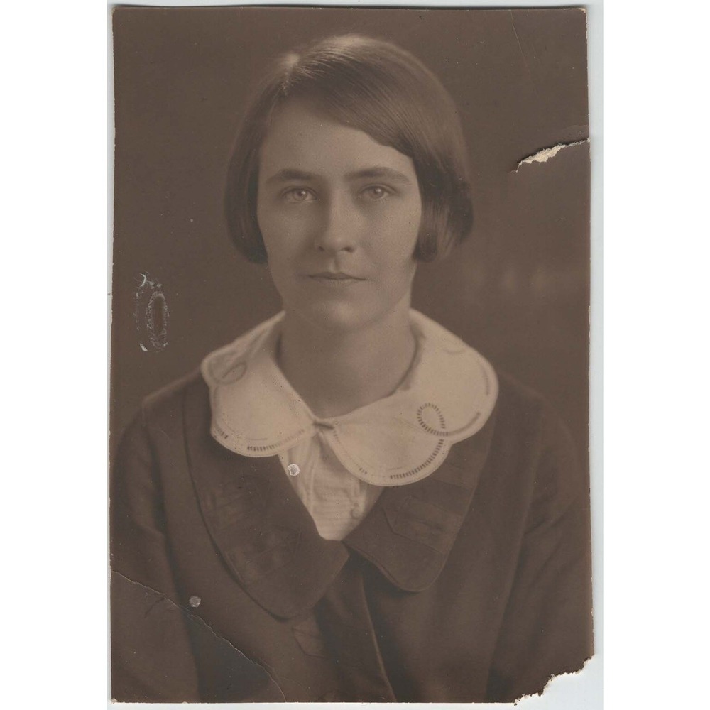Vintage 1920s Sepia Portrait Woman Bobbed Hair Anniston Alabama 5x3.5 Photo - Picture 1 of 2